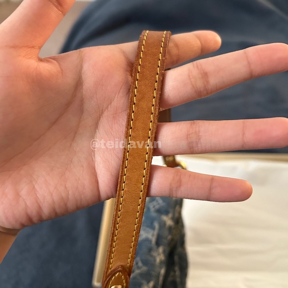 Authentic Louis Vuitton Denim Monogram Pleaty Bag (2005) - Picture 8 of 12